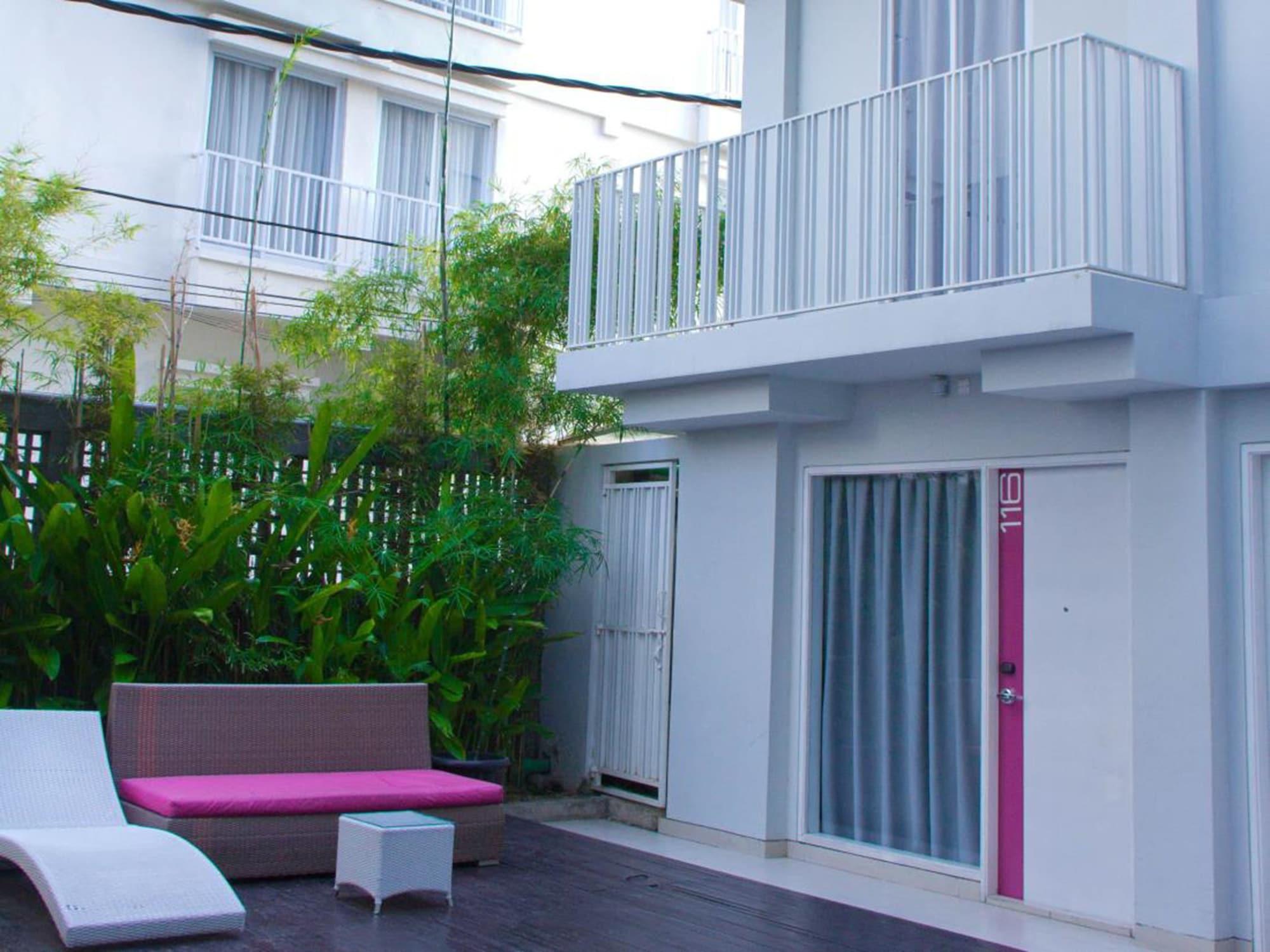 Favehotel Kuta Square Екстер'єр фото