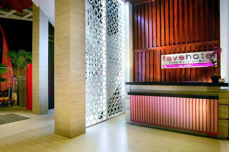 Favehotel Kuta Square Екстер'єр фото