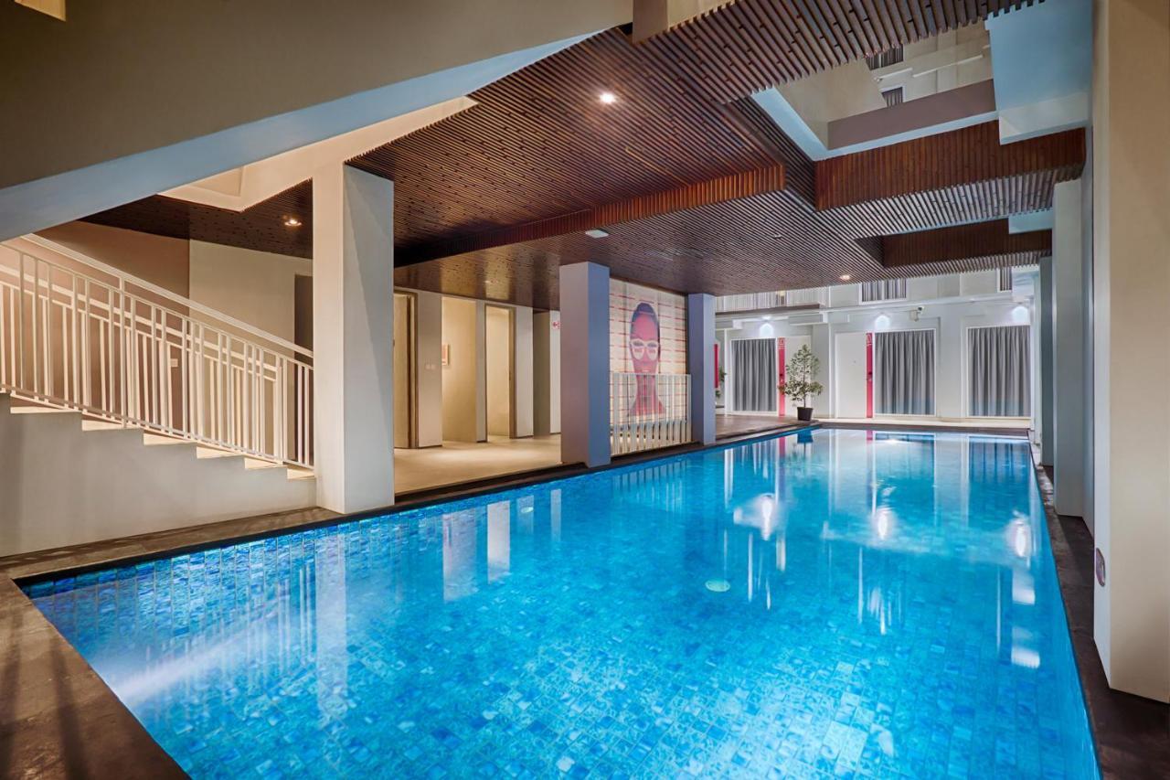 Favehotel Kuta Square Екстер'єр фото