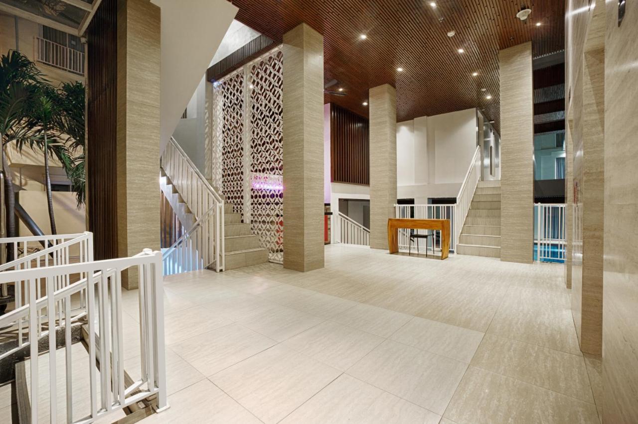 Favehotel Kuta Square Екстер'єр фото